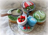 Megberry Cupcakes 1097969 Image 1